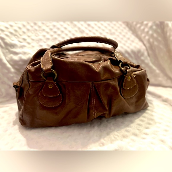 GUC- Axcess By Liz Claiborne Brown Shoulder Bag - Picture 6 of 9